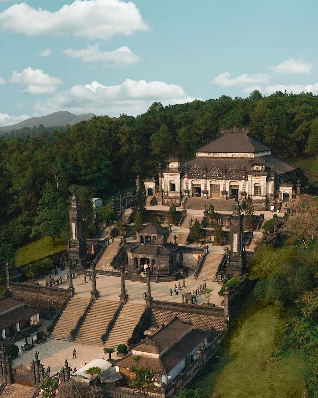 Hành Trình Di Sản 5 Ngày 4 Đêm - 7