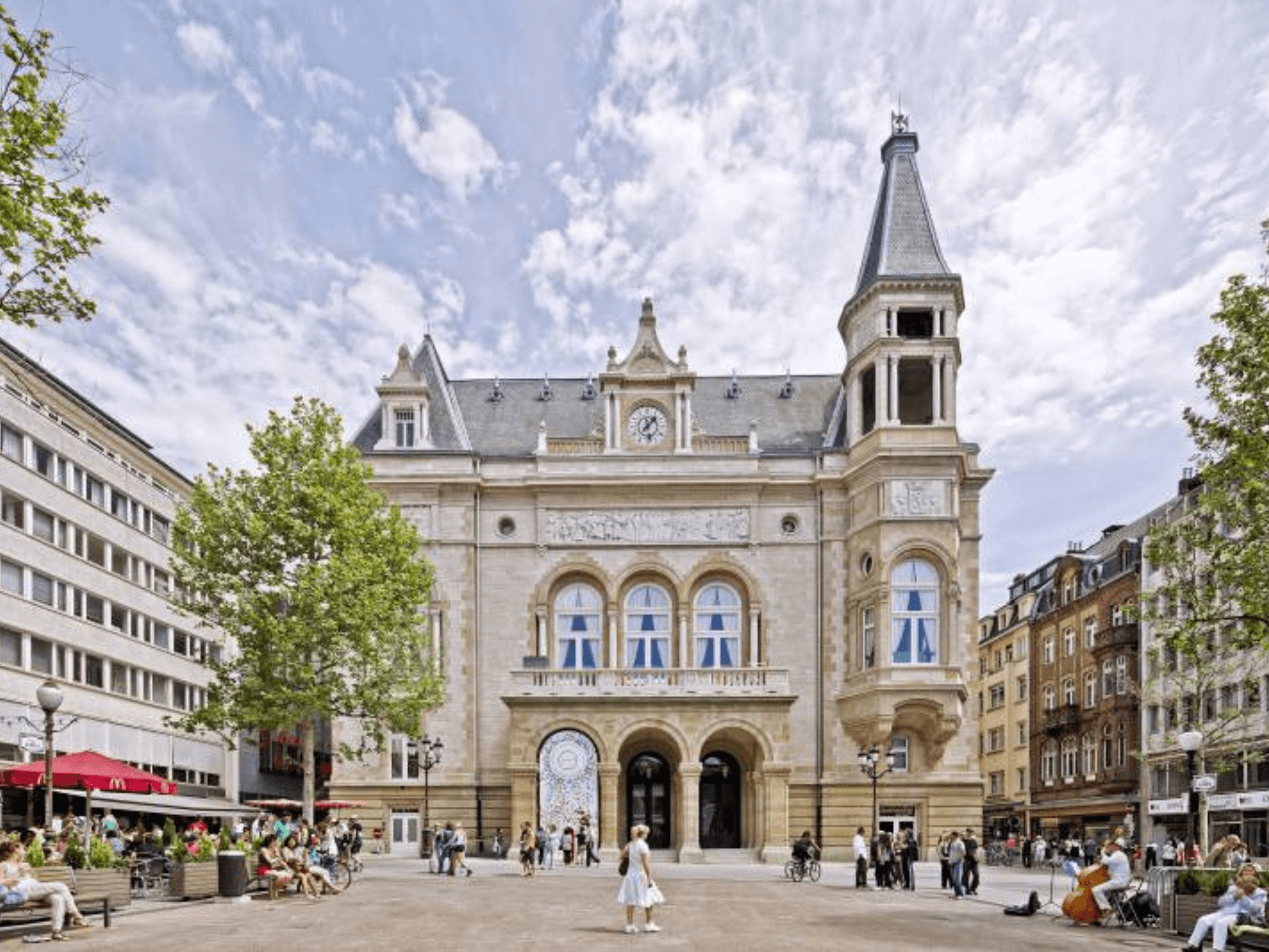 PHÁP - THỤY SỸ - MILAN - VATICAN - 9N8Đ - 7